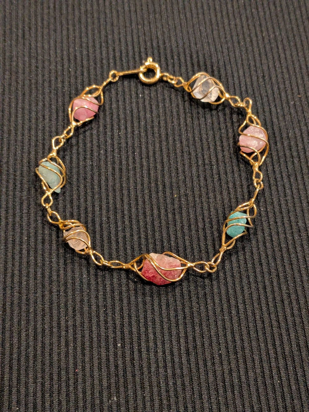 B#3: Vintage 1980s Avon Gold Tone Wire-Wrapped Multicolor Stone Bracelet
